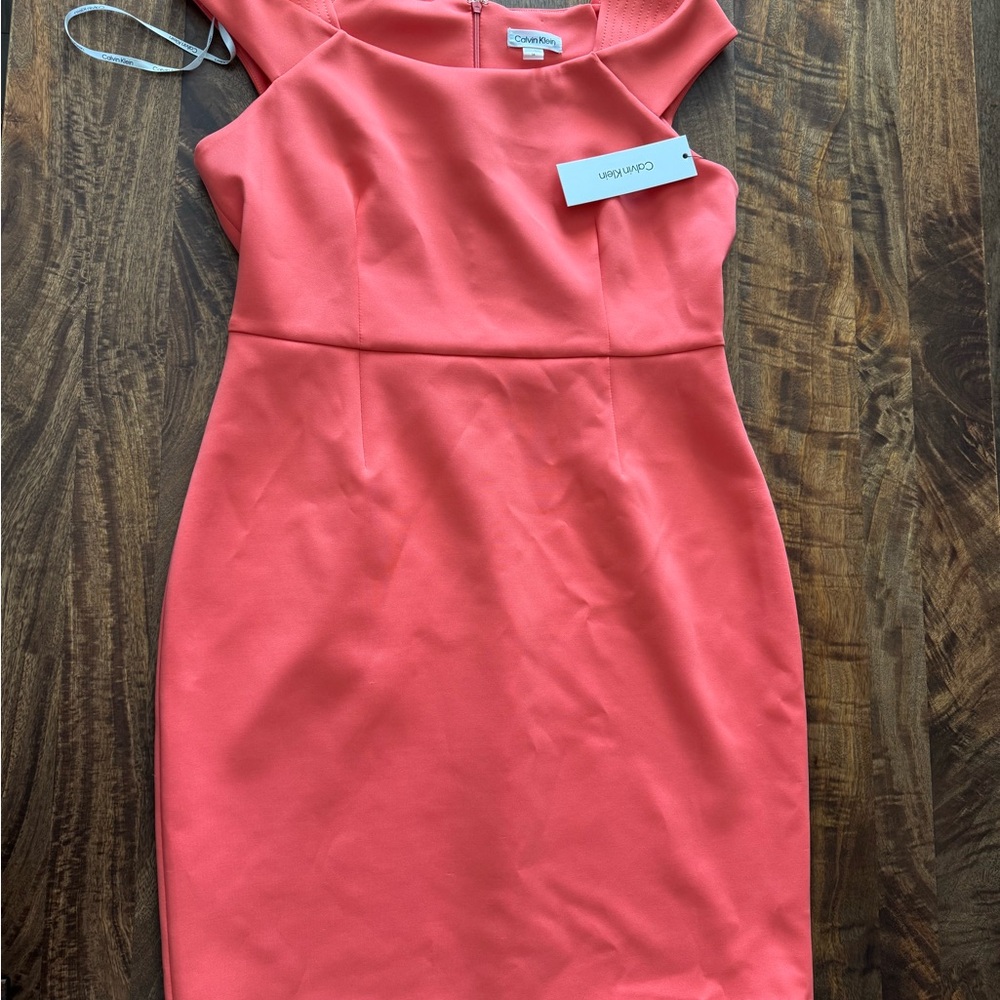 NEW Calvin Klein Beautiful Dress - Picture 8 of 8